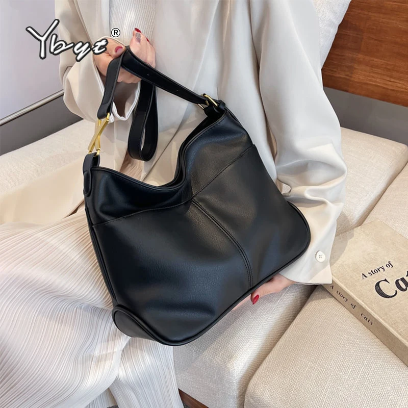 Вместительная женская сумка-Кроссбоди из мягкой искусственной кожи однотонного цвета, сумка через плечо с широким ремешком, роскошные диза...
Вместительная женская сумка-Кроссбоди из мягкой искусственной кожи однотонного цвета, сумка через плечо с широким ремешком, роскошные диза...