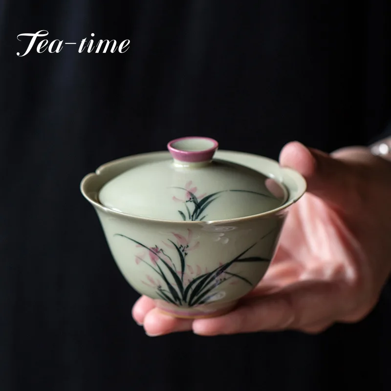 Чистый ручная роспись Kuikou растительный пепепельный чай Tureen Gaiwan бытовая ручная работа чайная чаша Dehua Античная глина керамический семейный ...
Чистый ручная роспись Kuikou растительный пепепельный чай Tureen Gaiwan бытовая ручная работа чайная чаша Dehua Античная глина керамический семейный ...