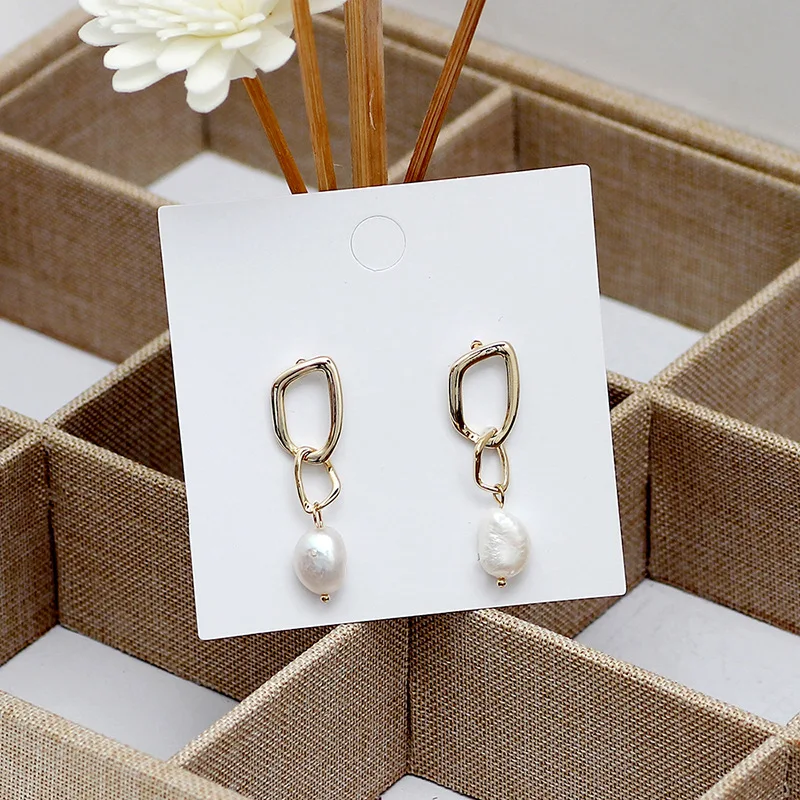 2021 new pop Pearl Earrings Korea very simple net red thin Earrings Fashion temperament simple Earrings
2021 new pop Pearl Earrings Korea very simple net red thin Earrings Fashion temperament simple Earrings