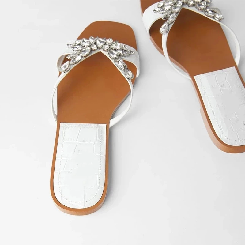 ZRACK 2022 Summer New Women's Flat-Bottomed Women's Acrylic Diamond Flat-Heeled Beach Shoes With Sandals For Women Plus Size 40
ZRACK 2022 Summer New Women's Flat-Bottomed Women's Acrylic Diamond Flat-Heeled Beach Shoes With Sandals For Women Plus Size 40