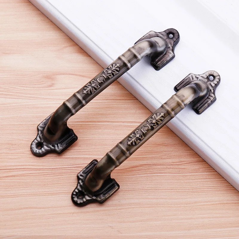European New Style Electroplating Handle Red Antique Bronze Black Silver Iron Handle Door Handle Handle Window Handle Handle
European New Style Electroplating Handle Red Antique Bronze Black Silver Iron Handle Door Handle Handle Window Handle Handle