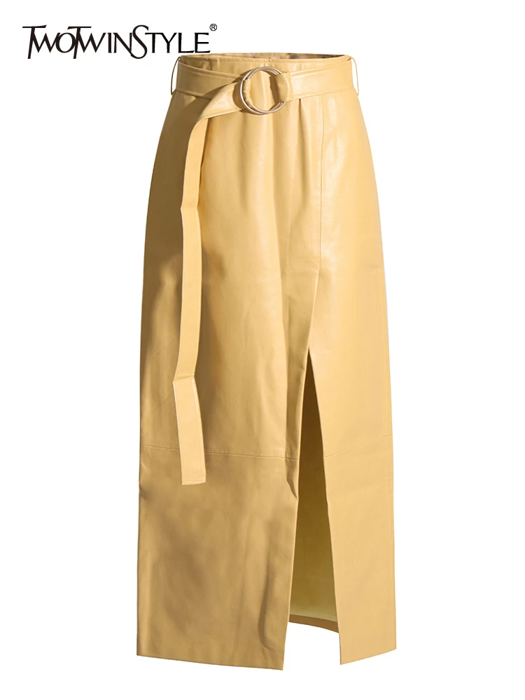 TWOTWINSTYLE Straight Casual Skirt For Women High Waist Solid Minimalsit PU Leather Midi Skirts Femla Summer Clothing New Style
TWOTWINSTYLE Straight Casual Skirt For Women High Waist Solid Minimalsit PU Leather Midi Skirts Femla Summer Clothing New Style