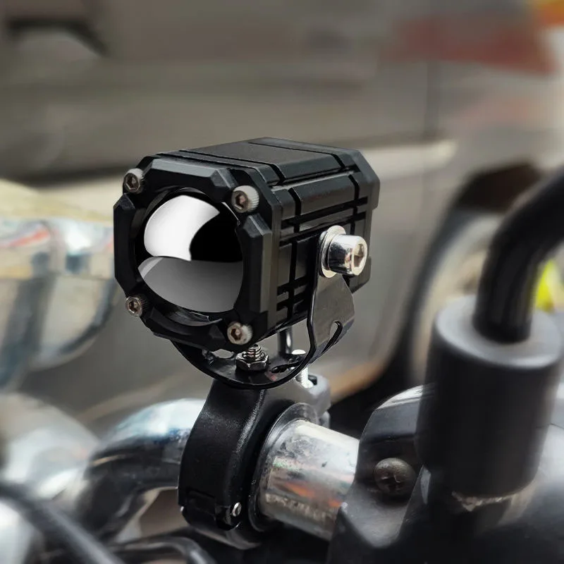 Modified Motorcycle External Led Spotlight With Lens Strong Light Yellow And White Double Light Paving Electric Vehicle
Modified Motorcycle External Led Spotlight With Lens Strong Light Yellow And White Double Light Paving Electric Vehicle