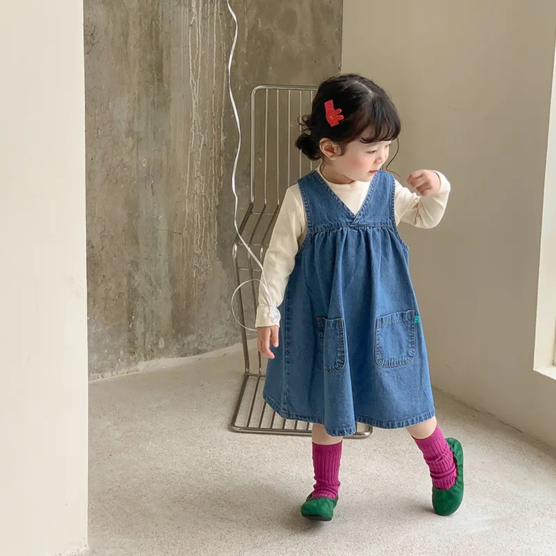 2022 Autumn New Children Clothes Girls Solid Color Korean Leisure Denim Tank Dress
2022 Autumn New Children Clothes Girls Solid Color Korean Leisure Denim Tank Dress