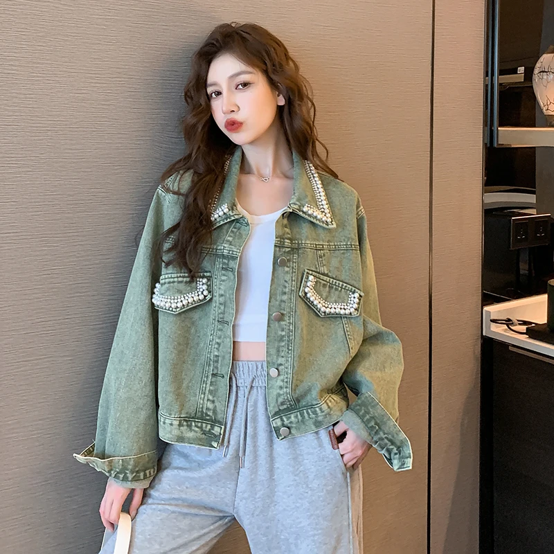 2023 New Fashion Pearl Beaded Jeans Jacket Green Coffee Color Women Short Cowboy Outwear Autumn Slim Female Student Basic Coat
2023 New Fashion Pearl Beaded Jeans Jacket Green Coffee Color Women Short Cowboy Outwear Autumn Slim Female Student Basic Coat