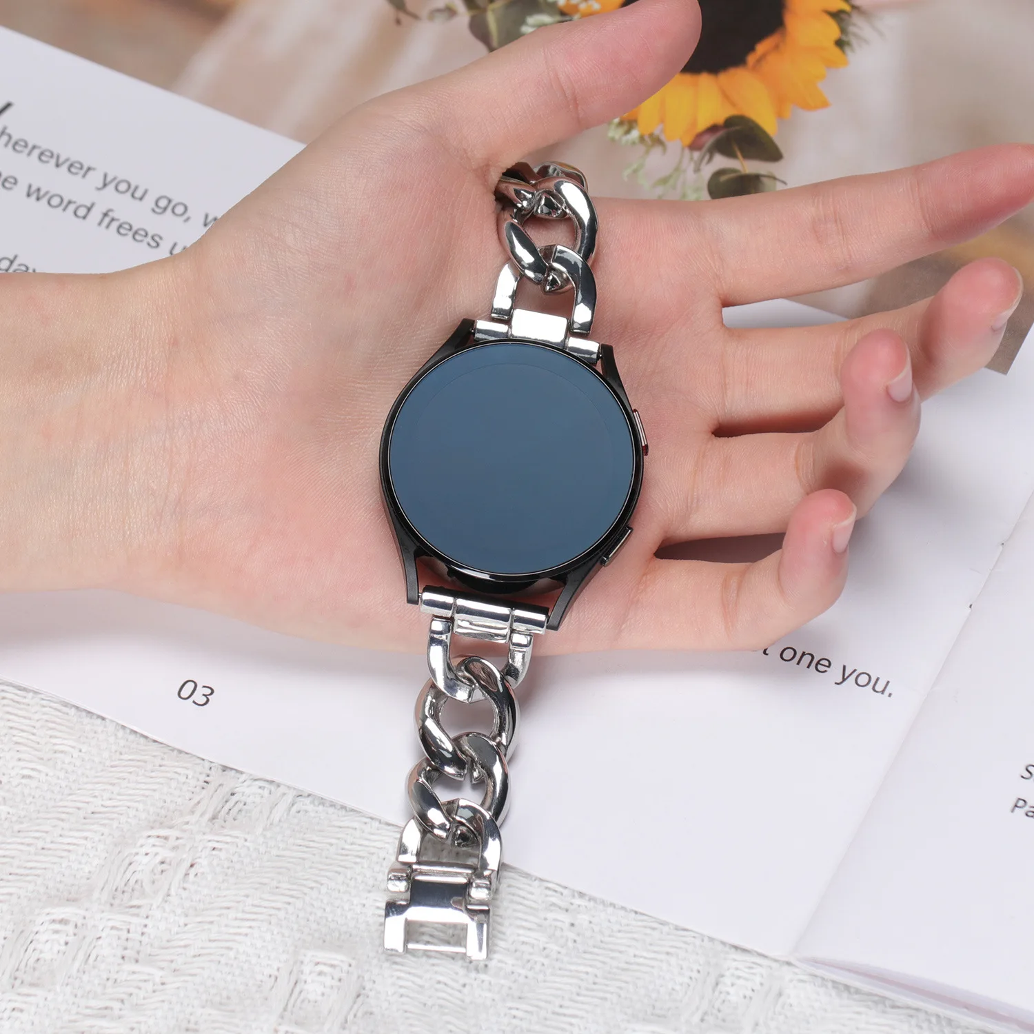 22 20mm Cowboy Strap For Samsung Galaxy Watch 4 Classic Band 44mm 40mm 42mm 46mm Stainless Steel Bracelet for Huawei Watch 3 GT2
22 20mm Cowboy Strap For Samsung Galaxy Watch 4 Classic Band 44mm 40mm 42mm 46mm Stainless Steel Bracelet for Huawei Watch 3 GT2