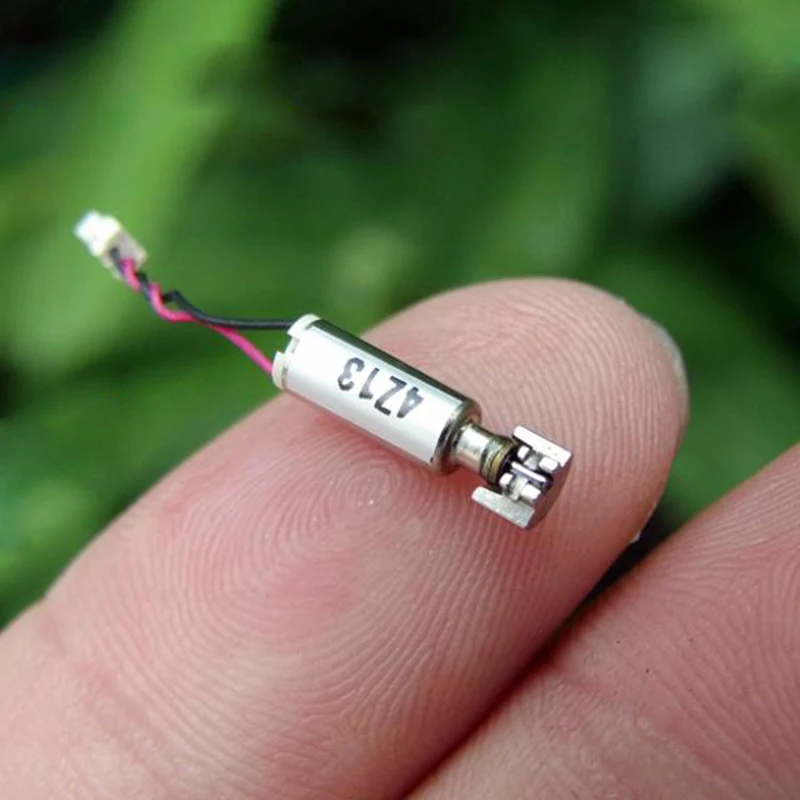 Вибрационный двигатель для умных часов 3.2 мм DC3V-4.2V
Вибрационный двигатель для умных часов 3.2 мм DC3V-4.2V