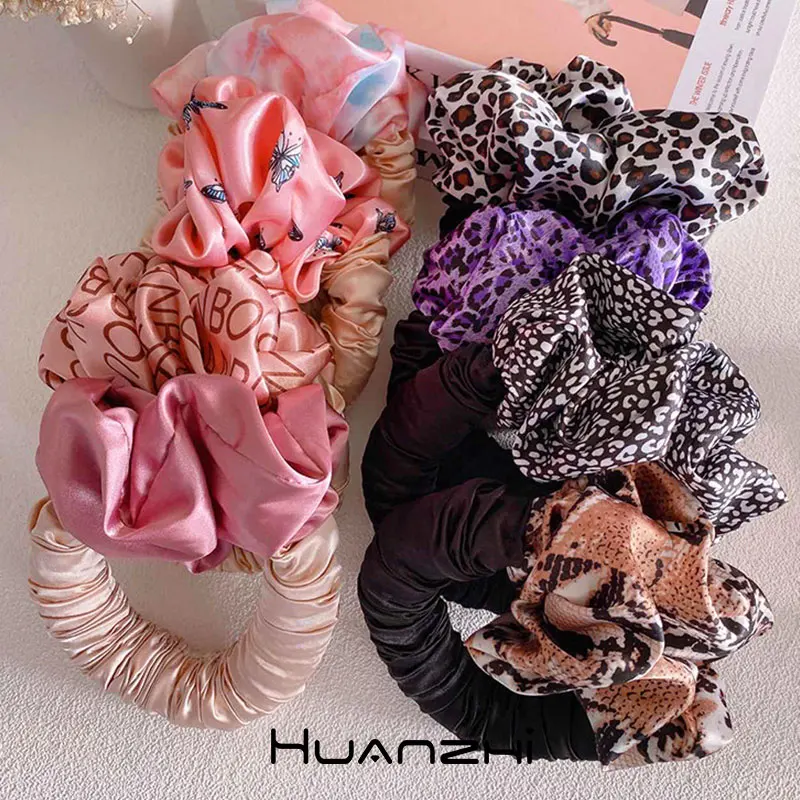 No Heat Hair Curlers Heatless Curling Rod Headband Soft Hair Curlers Sleeping Lazy Scrunchie Curls Ponytail Hair Styling Tools
No Heat Hair Curlers Heatless Curling Rod Headband Soft Hair Curlers Sleeping Lazy Scrunchie Curls Ponytail Hair Styling Tools