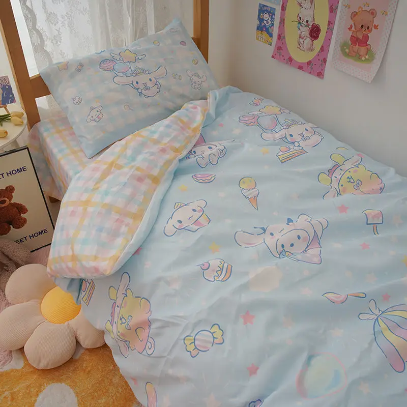 Постельное белье Kawaii Sanrio, пододеяльник, наволочка, набор из четырех предметов, милая искусственная кожа, двойная кровать, искусственная кожа, подарок для девушки
Постельное белье Kawaii Sanrio, пододеяльник, наволочка, набор из четырех предметов, милая искусственная кожа, двойная кровать, искусственная кожа, подарок для девушки