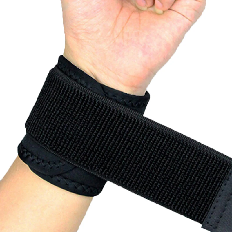 Adjustable Soft Wristbands Wrist Support Bracers For Gym Sport Basketball Carpal Protector Breathable Wrap Band Strap Safety
Adjustable Soft Wristbands Wrist Support Bracers For Gym Sport Basketball Carpal Protector Breathable Wrap Band Strap Safety