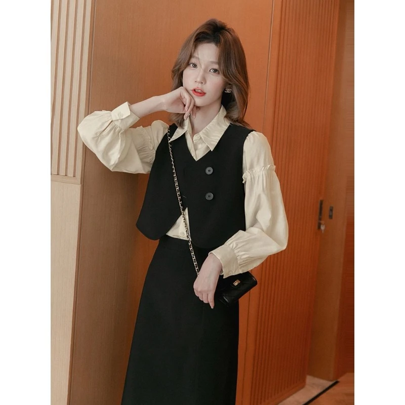 Autumn Woman Three Piece Set Female Dress Suit Camis Tops and Shirts and High Waist Skirts Ladies Long Sleeve Shirts Outfits G87
Autumn Woman Three Piece Set Female Dress Suit Camis Tops and Shirts and High Waist Skirts Ladies Long Sleeve Shirts Outfits G87