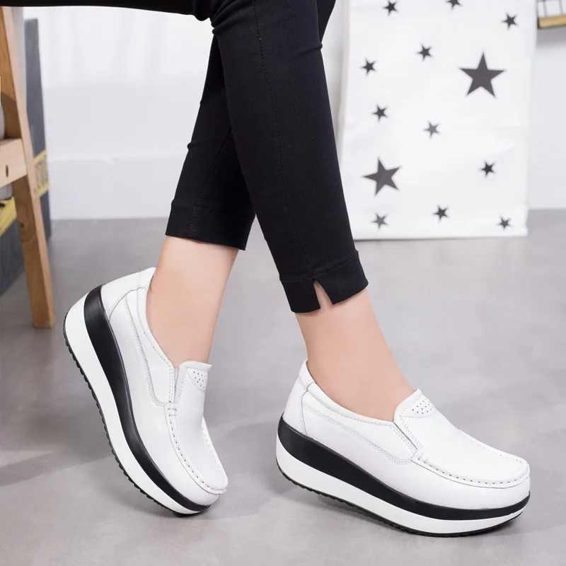 Women Flats Platform Loafers Ladies Elegant Genuine Leather Moccasins Shoes Woman Autumn Slip On Casual Women's Shoes
Women Flats Platform Loafers Ladies Elegant Genuine Leather Moccasins Shoes Woman Autumn Slip On Casual Women's Shoes