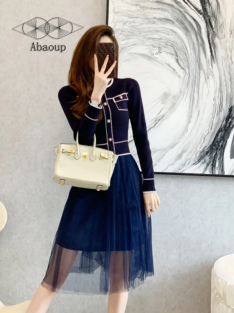 Abaoup Pullover O-Neck Women Dresses Knitting Veil Patchwork High Waist White Stripe Button Design Long Sleeves Skirt Royal Blue
Abaoup Pullover O-Neck Women Dresses Knitting Veil Patchwork High Waist White Stripe Button Design Long Sleeves Skirt Royal Blue