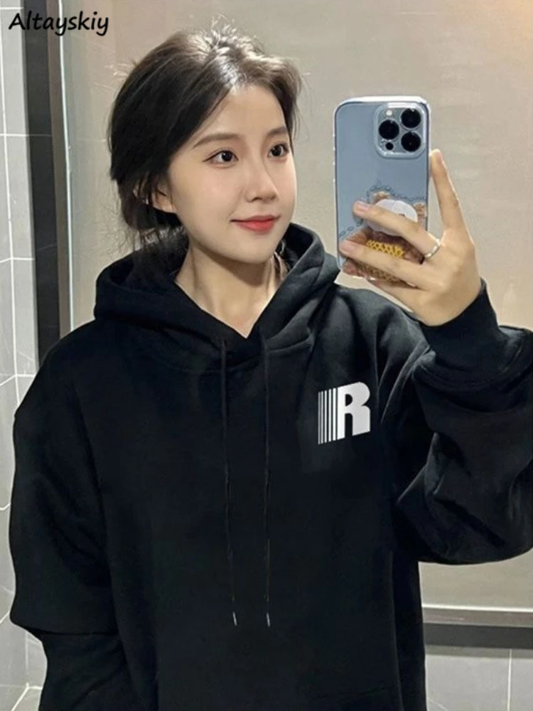 Letter Hoodies Women Baggy Casual Hooded Clothes Korean Style Tender Vintage Pockets Autumn Streetwear Teens Chic Personality
Letter Hoodies Women Baggy Casual Hooded Clothes Korean Style Tender Vintage Pockets Autumn Streetwear Teens Chic Personality