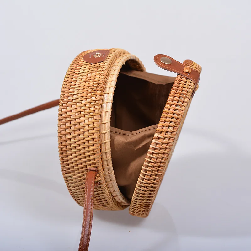 Circle Summer Handbag Bali Bohemian Beach Woven Handmade Round Mini Rattan Straw Bag Accesorios De Fotografía Recién Nacido
Circle Summer Handbag Bali Bohemian Beach Woven Handmade Round Mini Rattan Straw Bag Accesorios De Fotografía Recién Nacido