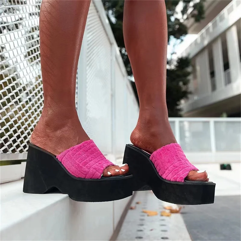 Women's Slippers 2022 Summer Square Toe Wedges Platform Ladies Shoes High Heels Thick Bottom Female Slipper Woman Flop-flops New
Women's Slippers 2022 Summer Square Toe Wedges Platform Ladies Shoes High Heels Thick Bottom Female Slipper Woman Flop-flops New