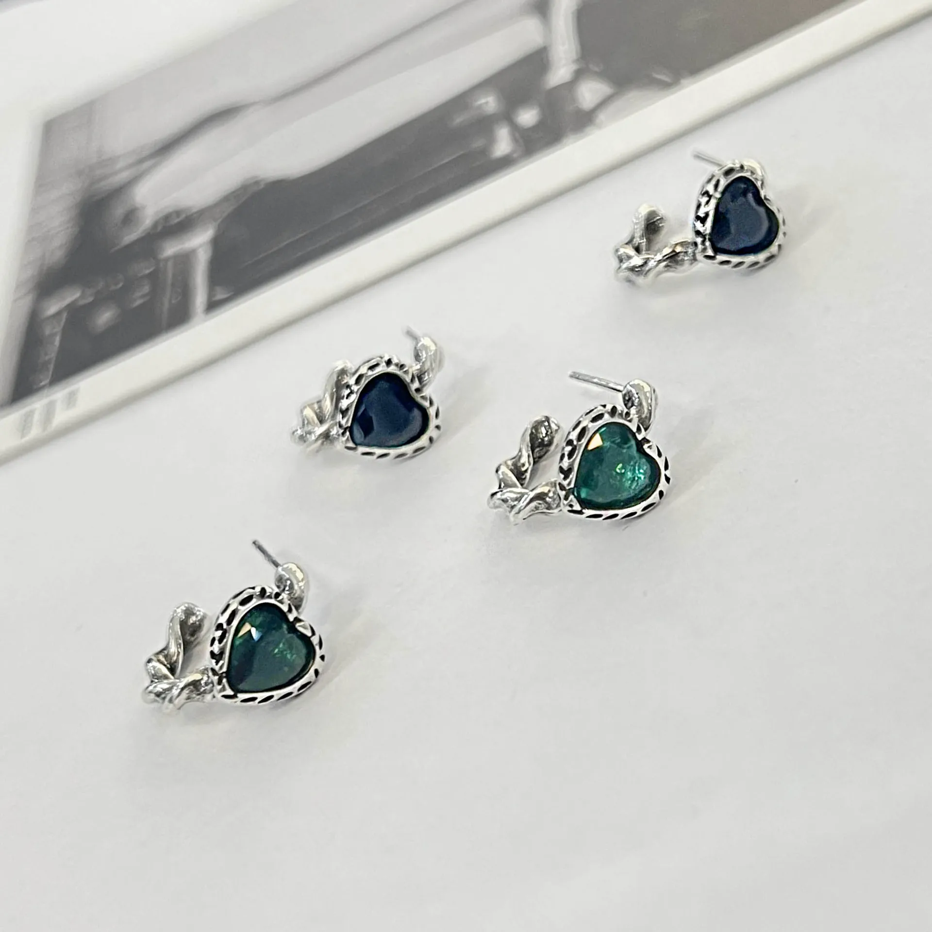 Genuine 925 Sterling Silver Emerald Jewelry Stud Earring for Women Aros Mujer Oreja Jewellry Natural Emerald Gemstone Orecchini
Genuine 925 Sterling Silver Emerald Jewelry Stud Earring for Women Aros Mujer Oreja Jewellry Natural Emerald Gemstone Orecchini