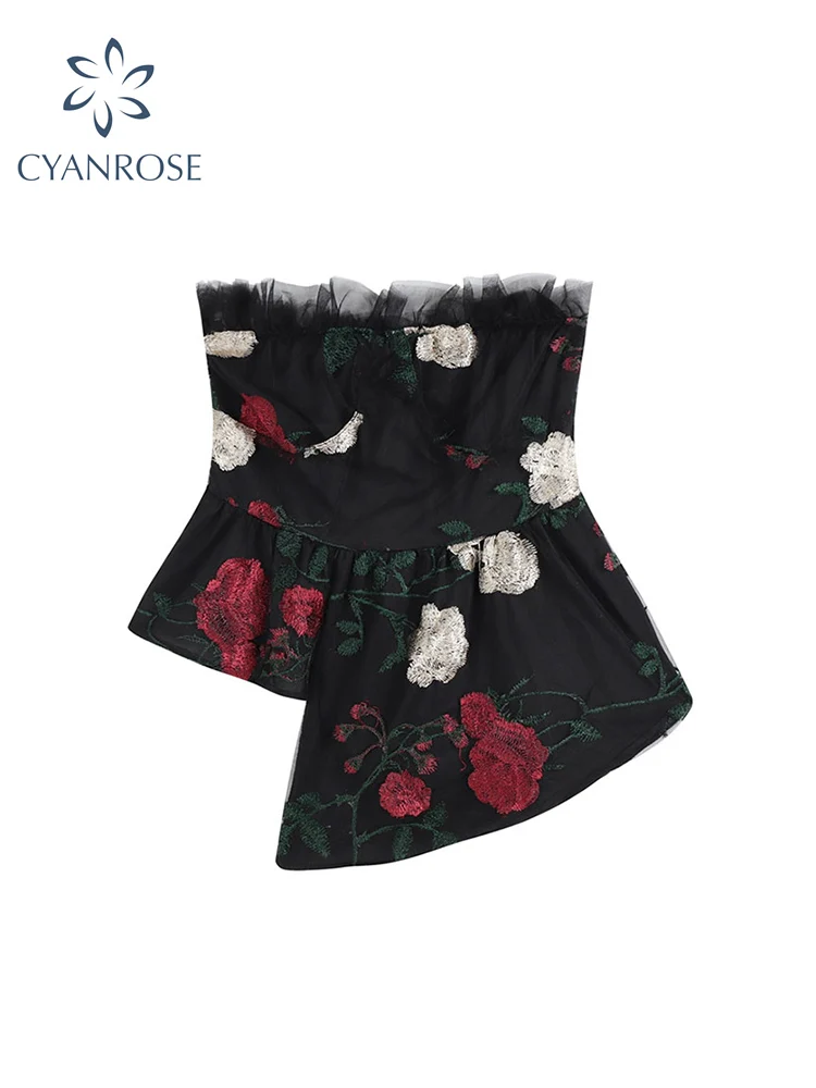 Sexy Tube Top Women Y2K 2022 Summer Vintage Sleeveless Mesh Patchwork Crop Top Chic Off Shoulder Strapless Embroidery Tank Top
Sexy Tube Top Women Y2K 2022 Summer Vintage Sleeveless Mesh Patchwork Crop Top Chic Off Shoulder Strapless Embroidery Tank Top