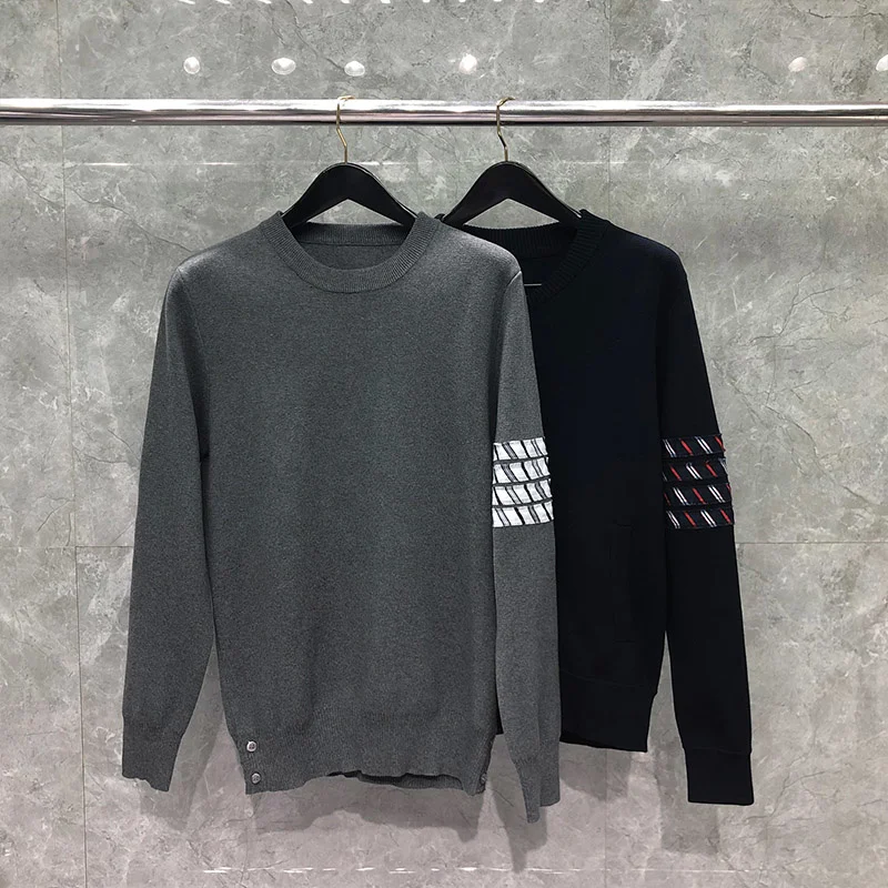 TB THOM Autunm Winter Men's Sweaters Fashion Brand Clothing Classic Milano Stitch 4-Bar Stripe Crewneck Pullover Coats
TB THOM Autunm Winter Men's Sweaters Fashion Brand Clothing Classic Milano Stitch 4-Bar Stripe Crewneck Pullover Coats