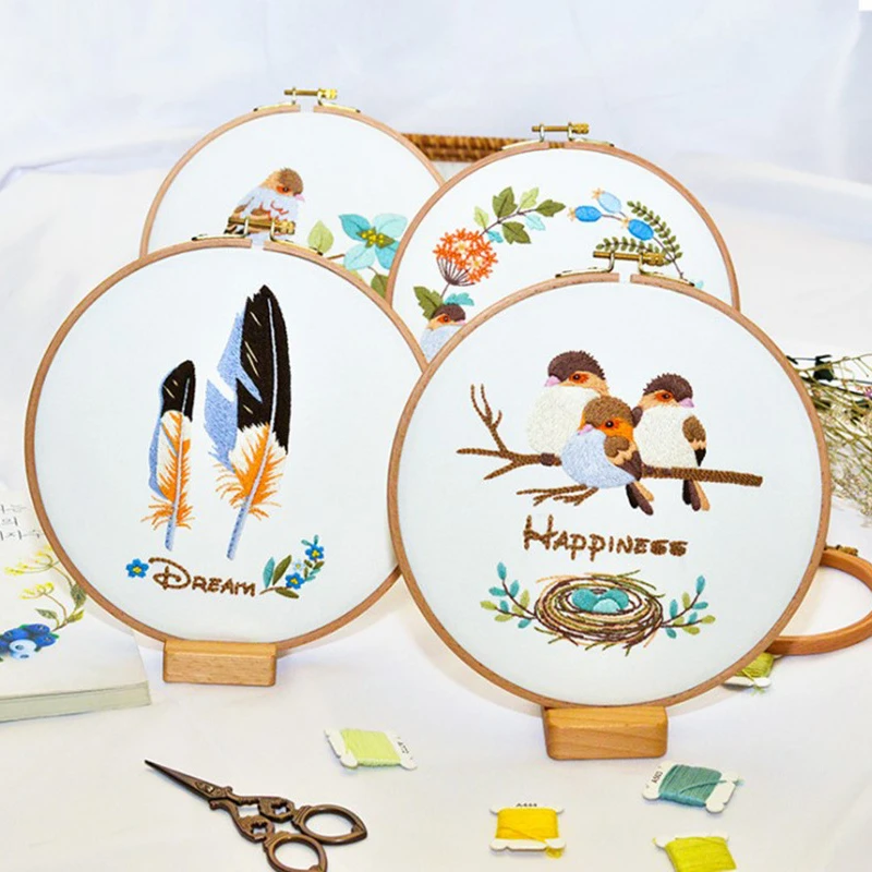 Bird feather hand embroidery DIY material bag entry beginner cross stitch fresh cloth art decorative hanging paintings 
Bird feather hand embroidery DIY material bag entry beginner cross stitch fresh cloth art decorative hanging paintings
