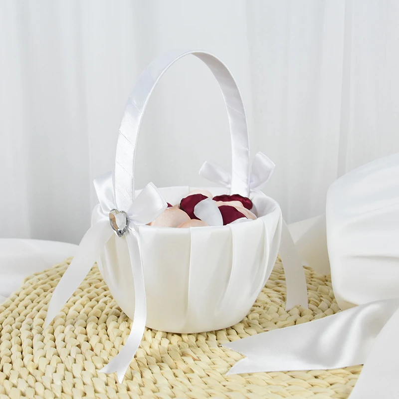 Wedding Flower Basket Flower Girl Basket White Cute Satin Holder Ring Pillow Pearl Romantic Rhinestone Flower Storage Basket
Wedding Flower Basket Flower Girl Basket White Cute Satin Holder Ring Pillow Pearl Romantic Rhinestone Flower Storage Basket