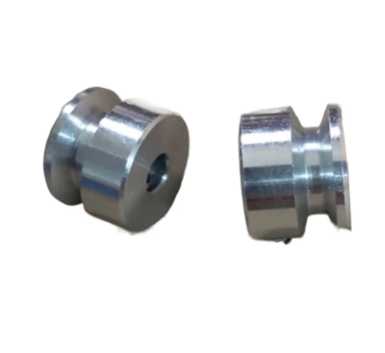 2pcs Diameter:16mm Aluminum Alloy Single Groove Pulley Spindle Motor Pulley Model Transmission Pulley
2pcs Diameter:16mm Aluminum Alloy Single Groove Pulley Spindle Motor Pulley Model Transmission Pulley