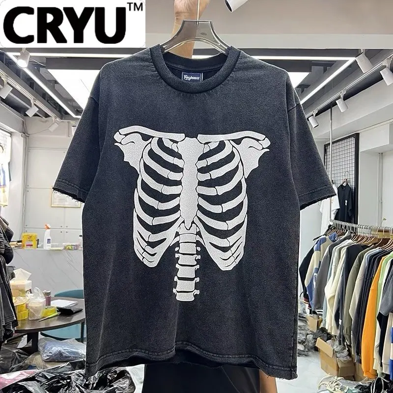

CRYU Skull print t-shirt with collar