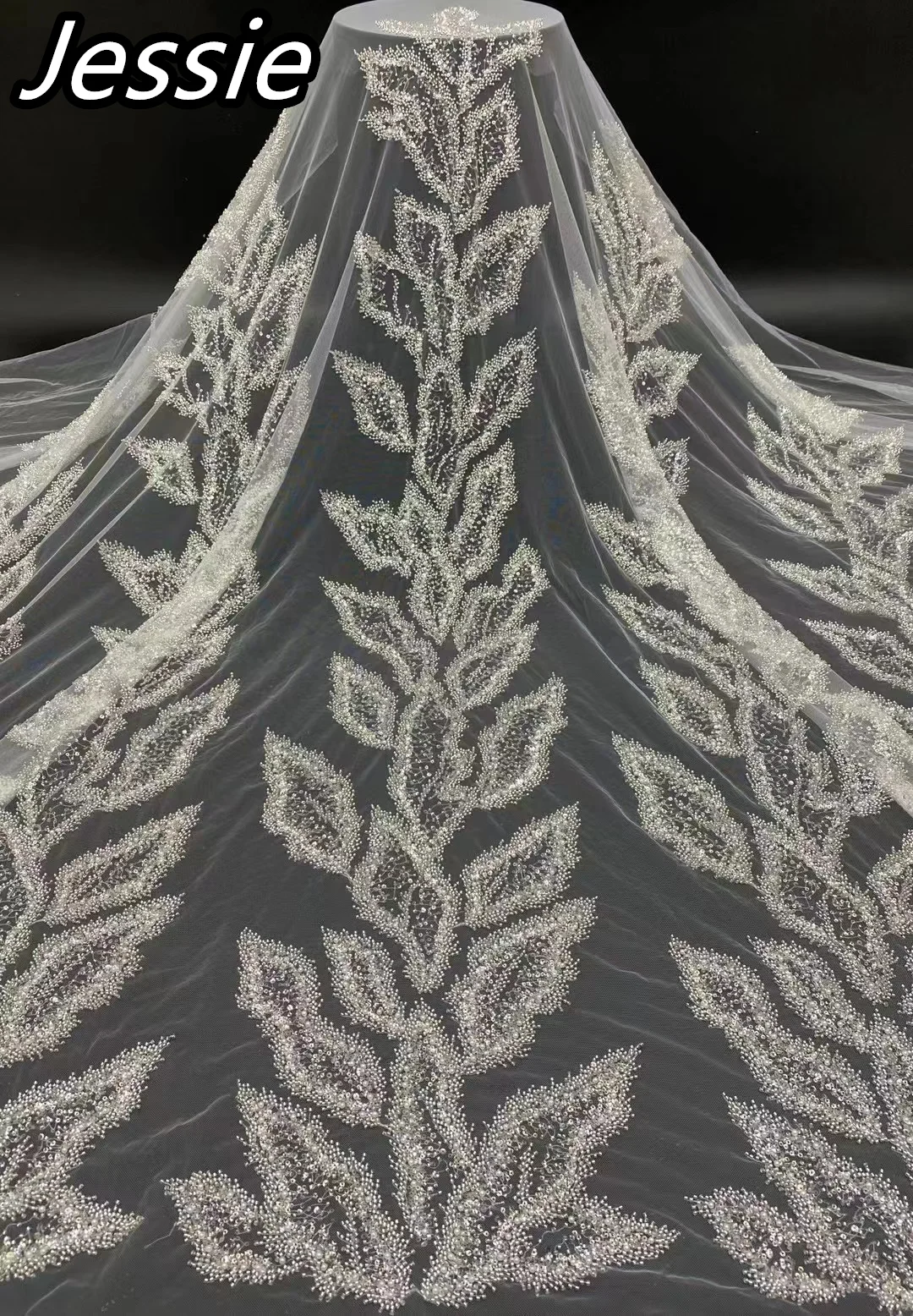 2023 European New Product Sequin Beads Bead Tube Three-dimensional Embroidery Heavy Industry Lace Skirt Material White Evening
2023 European New Product Sequin Beads Bead Tube Three-dimensional Embroidery Heavy Industry Lace Skirt Material White Evening