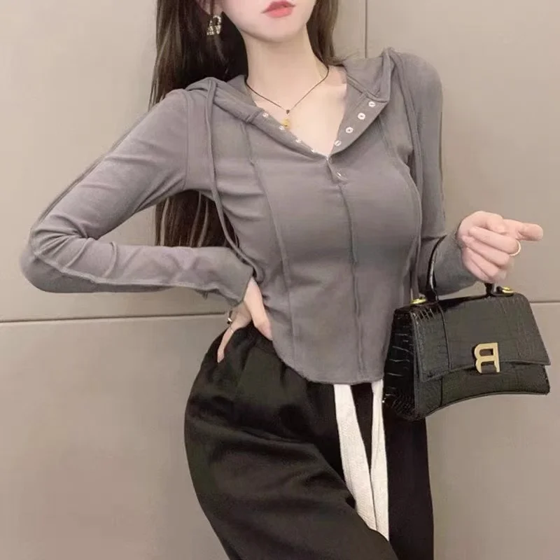 Crop Tops 2023 Fashion T-shirts for Women Slim Fit Hooded Long Sleeve Tees Y2k Clothes Korean Casual Woman Tshirts Ropa Mujer
Crop Tops 2023 Fashion T-shirts for Women Slim Fit Hooded Long Sleeve Tees Y2k Clothes Korean Casual Woman Tshirts Ropa Mujer