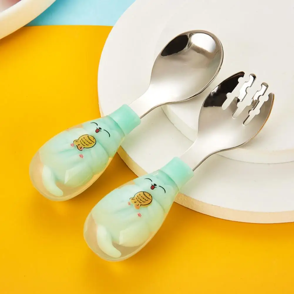 Мультяшная ручка, долговечная ложка для кормления ребенка, вилка, посуда для малышей, набор столовых приборов для дома
Мультяшная ручка, долговечная ложка для кормления ребенка, вилка, посуда для малышей, набор столовых приборов для дома