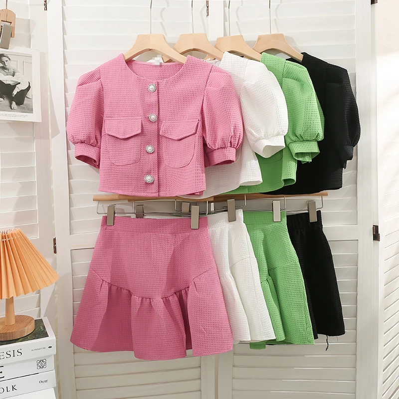 Crop Single Breasted Two Piece Set Women Sweet Puff Short Sleeve Shirt Casual High Waist Skirt Female Korean Style Elegant Sets
Crop Single Breasted Two Piece Set Women Sweet Puff Short Sleeve Shirt Casual High Waist Skirt Female Korean Style Elegant Sets