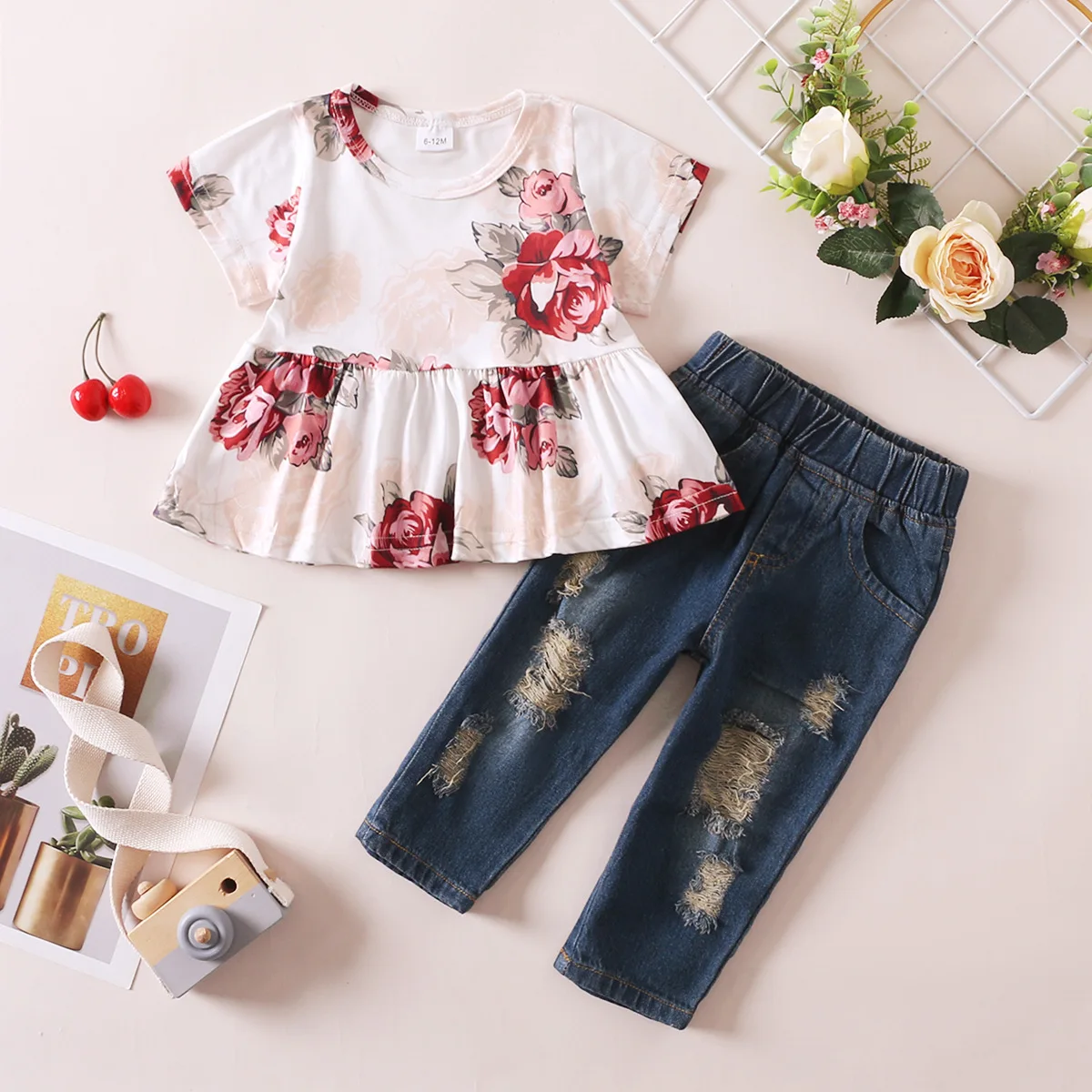 Children Fashion Outfits Baby Girl Clothes Infant Floral T-shirt + Solid Break Hole Jeans 2pcs Set Toddler Casual Clothing Sets
Children Fashion Outfits Baby Girl Clothes Infant Floral T-shirt + Solid Break Hole Jeans 2pcs Set Toddler Casual Clothing Sets