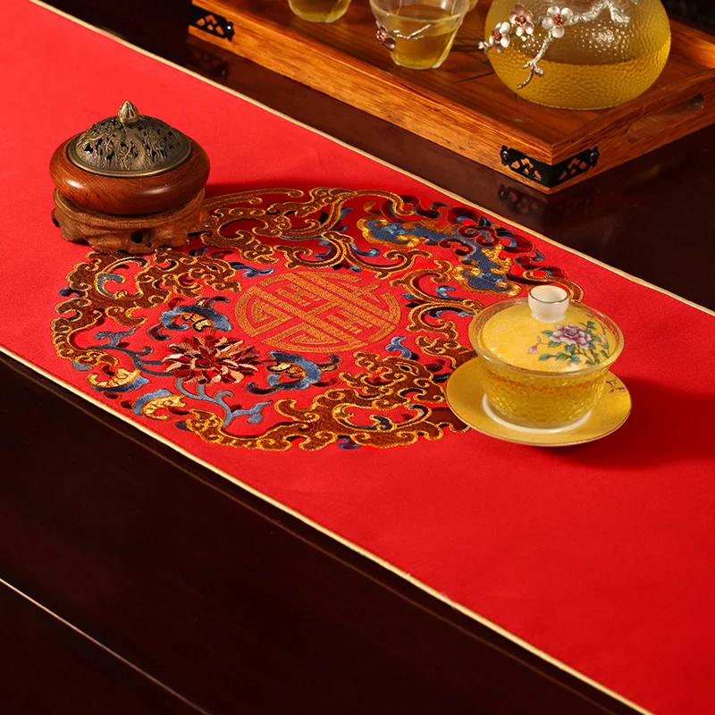Wedding Supplies Red Table Runner Festive Chinese Embroidery Wedding Table Runner Xi Character Coffee Table Cloth Chinese Style
Wedding Supplies Red Table Runner Festive Chinese Embroidery Wedding Table Runner Xi Character Coffee Table Cloth Chinese Style