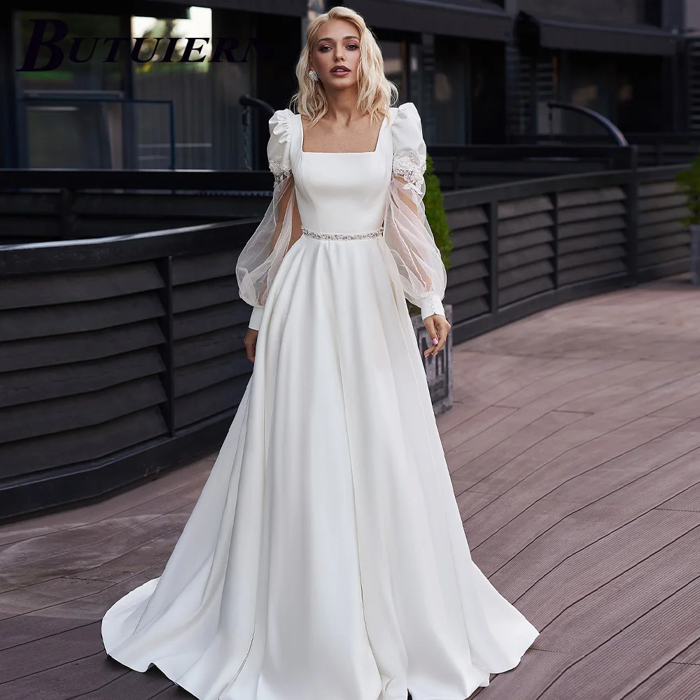 COZOK Appliques Wedding Dress Square Collar Satin Aline Bridal Gown Back Button With Court Train Robe De Mariée Personalised
COZOK Appliques Wedding Dress Square Collar Satin Aline Bridal Gown Back Button With Court Train Robe De Mariée Personalised