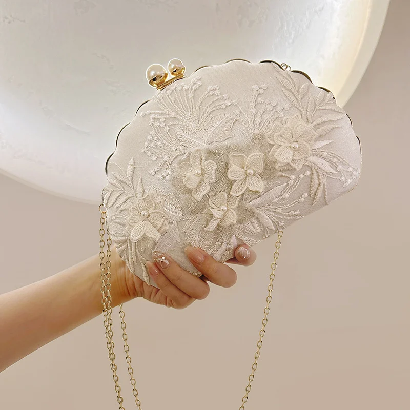 2023 New Women Flowers Evening Bags Egg Shaped Clutch Purse Mini Party Dinner Purse With Chain Mini Bags Drop Shipping
2023 New Women Flowers Evening Bags Egg Shaped Clutch Purse Mini Party Dinner Purse With Chain Mini Bags Drop Shipping