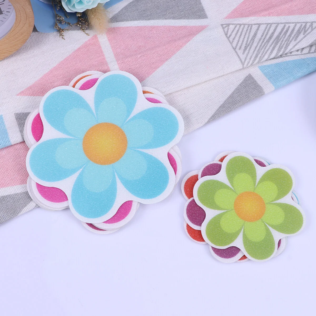 10pcs Non Bathtub Stickers Anti Shower Threads Decal Flower Shaped Bath Treads Appliques for Shower Bath Tub
10pcs Non Bathtub Stickers Anti Shower Threads Decal Flower Shaped Bath Treads Appliques for Shower Bath Tub
