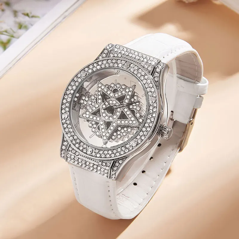 DOM 2022 новые женские часы вращающиеся на удачу звезды с пентаграммой водонепроницаемый циферблат инкрустированный цирконием Ремешок Модные... 
DOM 2022 новые женские часы вращающиеся на удачу звезды с пентаграммой водонепроницаемый циферблат инкрустированный цирконием Ремешок Модные...