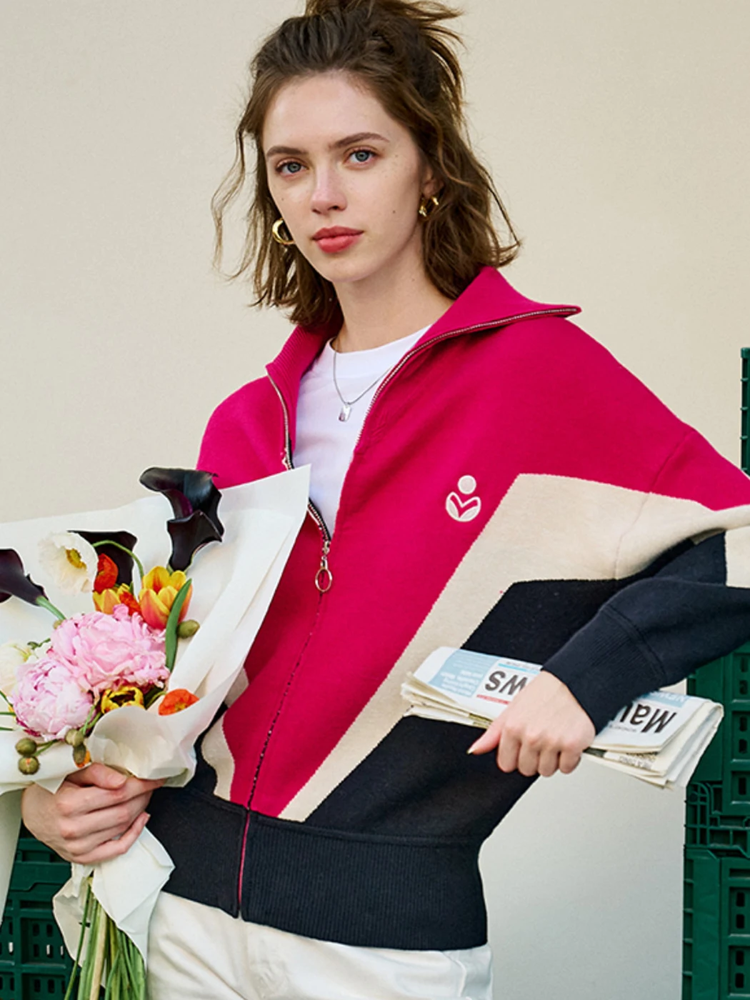 2022 Spring Autumn Patchwork Chic Sweater Women Embroidery Zip-up Cardigan Sport Vintage All-match Streetwear Jumper Pull Femme
2022 Spring Autumn Patchwork Chic Sweater Women Embroidery Zip-up Cardigan Sport Vintage All-match Streetwear Jumper Pull Femme