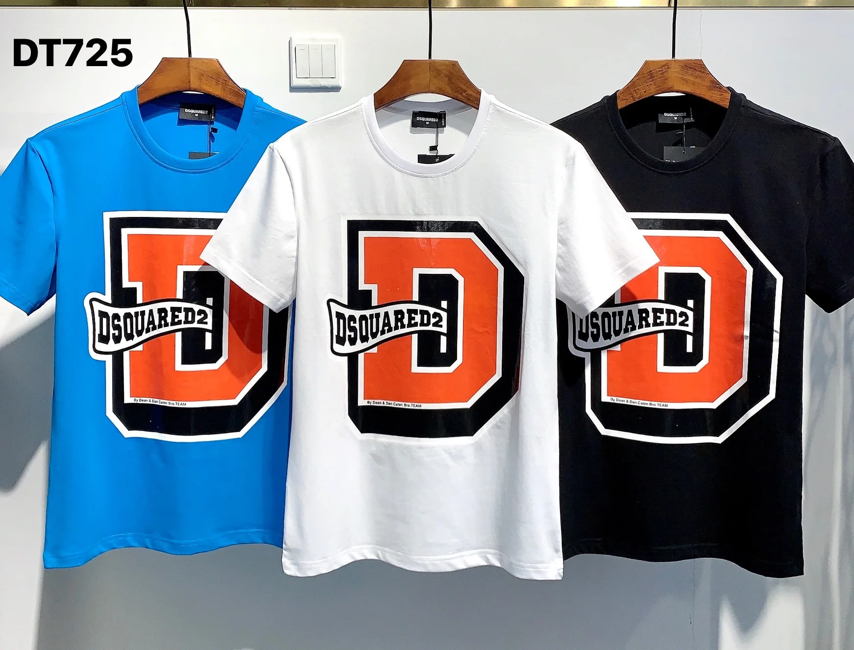 Dsquared2 Women/Men's Creative Letter Print Stylish Cotton Summer Top T Shirts Couple Outfit DT725#
Dsquared2 Women/Men's Creative Letter Print Stylish Cotton Summer Top T Shirts Couple Outfit DT725#