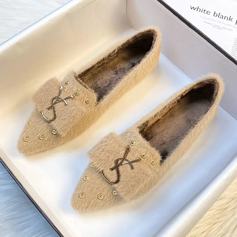 Mao Mao Women's Shoes Wear Flat Bottom In Winter 2023 New Velvet Shoes Mink Hair Bean Shoes Cotton Shoes Warm Pointed Flat Shoes
Mao Mao Women's Shoes Wear Flat Bottom In Winter 2023 New Velvet Shoes Mink Hair Bean Shoes Cotton Shoes Warm Pointed Flat Shoes