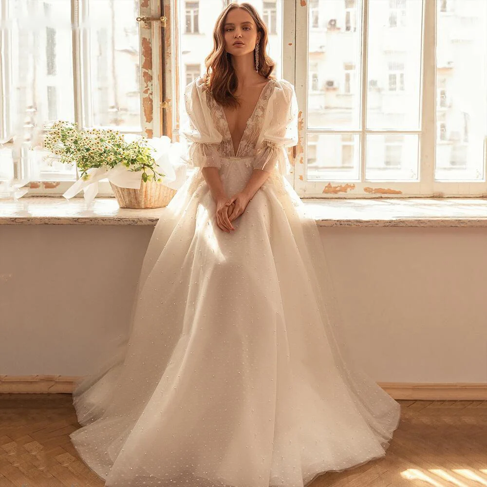 Weilinsha Bohemia Wedding Dresses 2022 Low-Cut V-Neck Appliques A-Line White Tulle Wedding Gowns Puff Sleeves Pearls
Weilinsha Bohemia Wedding Dresses 2022 Low-Cut V-Neck Appliques A-Line White Tulle Wedding Gowns Puff Sleeves Pearls