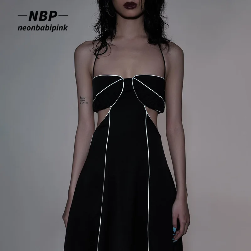 NEONBABIPINK Reflective Striped Black Backless Halter Mini Dress Sexy Club Outfits 2022 Summer Fashion Women Clothing N85-ED17
NEONBABIPINK Reflective Striped Black Backless Halter Mini Dress Sexy Club Outfits 2022 Summer Fashion Women Clothing N85-ED17