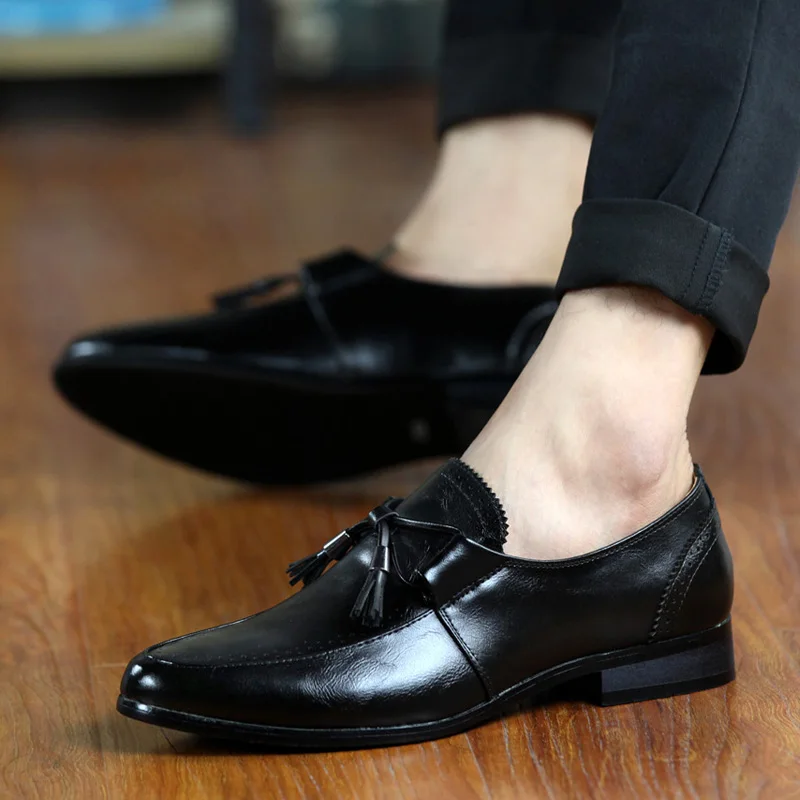 Nightclub Party Men's Shoes Tassel Designer Shoes Loafers British Style Leather Shoes Slip-on Pointed Shoes Men's Casual Shoes
Nightclub Party Men's Shoes Tassel Designer Shoes Loafers British Style Leather Shoes Slip-on Pointed Shoes Men's Casual Shoes