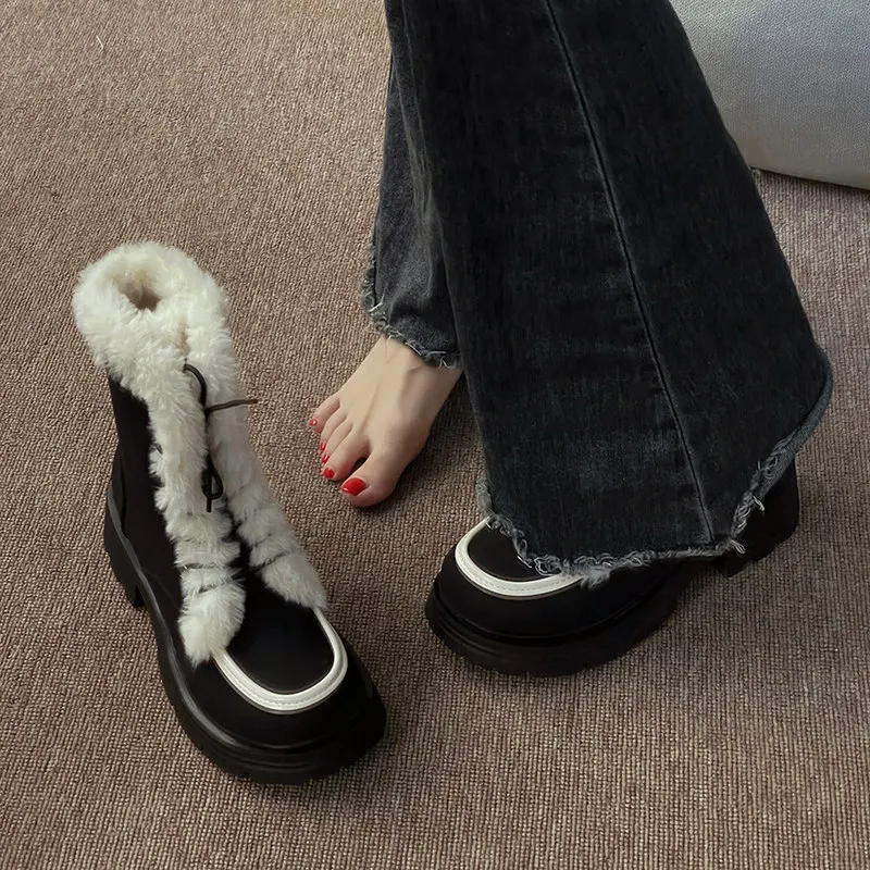 Женские ботинки с круглым носком, на плоской подошве, из ПУ кожи 
Женские ботинки с круглым носком, на плоской подошве, из ПУ кожи