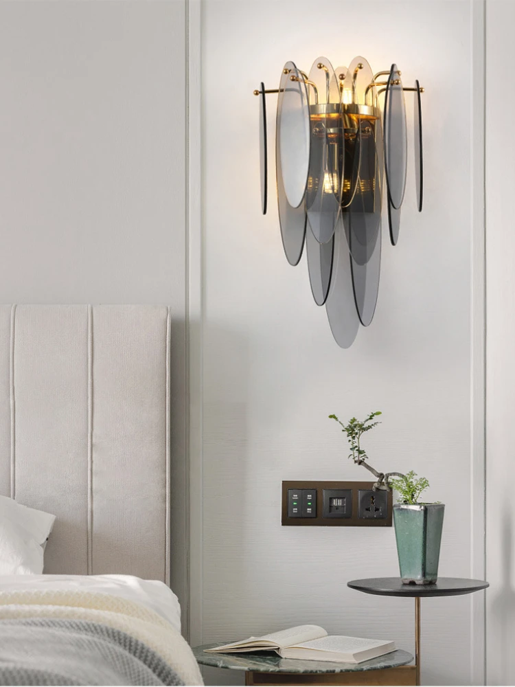 Light Luxury Led Crystal Wall Lamp Bedroom Bedside Lamp Nordic Living Room Lamp Wall Creative Modern Simple Background Wall Lamp
Light Luxury Led Crystal Wall Lamp Bedroom Bedside Lamp Nordic Living Room Lamp Wall Creative Modern Simple Background Wall Lamp