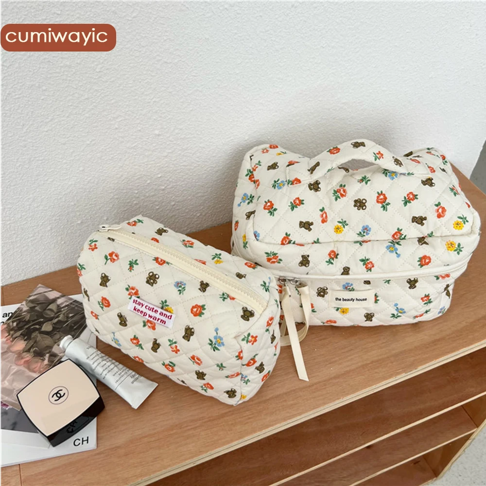 Homemade Cartoon Bear Flower Cosmetic Bag Large Capacity Portable Travel Wash Bag Miscellaneous Storage Bag Pencilcase Pouch
Homemade Cartoon Bear Flower Cosmetic Bag Large Capacity Portable Travel Wash Bag Miscellaneous Storage Bag Pencilcase Pouch