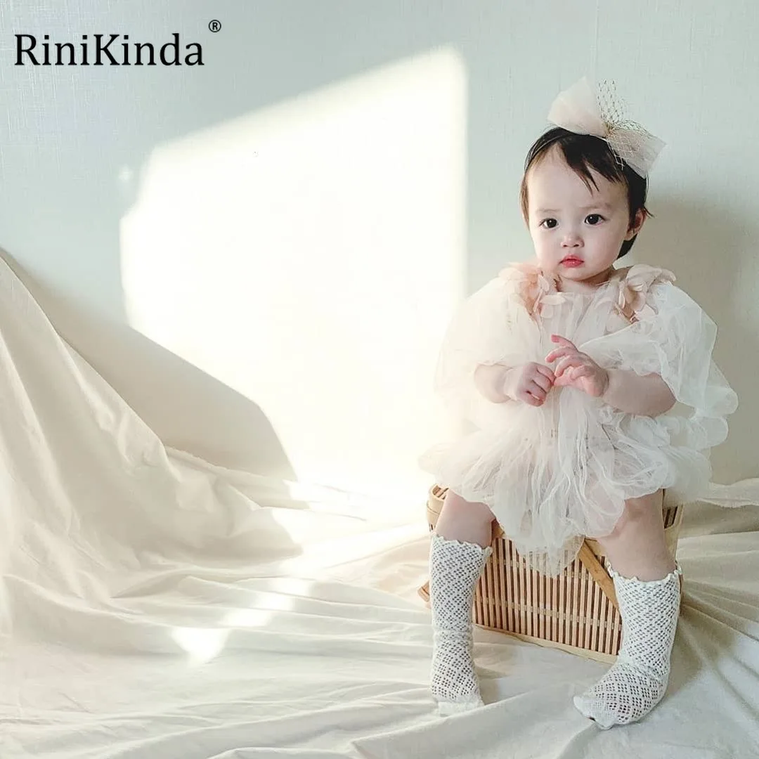 RiniKinda Baby Girls Costumes Summer Petal Half Sleeve Infant Baby Romper For Girls Clothing Toddler Girls Mesh Tulle Jumpsuit
RiniKinda Baby Girls Costumes Summer Petal Half Sleeve Infant Baby Romper For Girls Clothing Toddler Girls Mesh Tulle Jumpsuit
