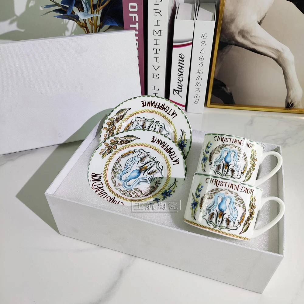 European-style Retro High-value Personalized Black Tea Cup Coffee Cup Saucer Afternoon Tea Set Tarot Star Moon Series Gifts
European-style Retro High-value Personalized Black Tea Cup Coffee Cup Saucer Afternoon Tea Set Tarot Star Moon Series Gifts