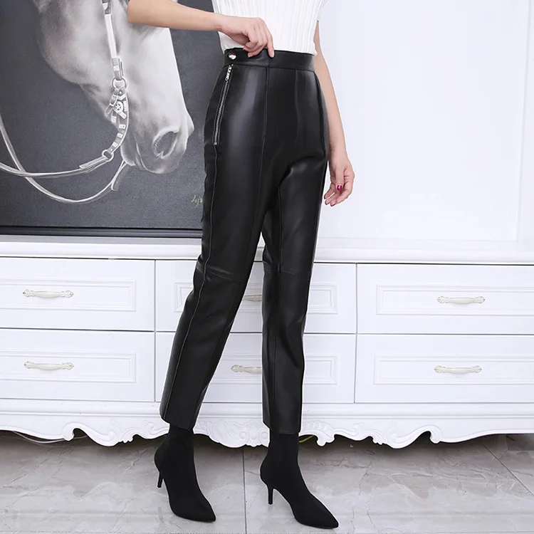 2022 Spring New High-Waist Leather Sheepskin Vertical Lines Small Feet Thin Leather Pants
2022 Spring New High-Waist Leather Sheepskin Vertical Lines Small Feet Thin Leather Pants