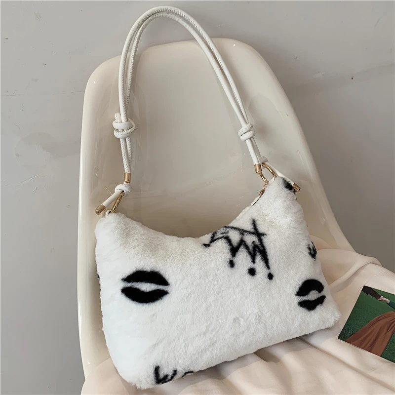 Fashion Autumn Winter Women's Bag Chain Handbag Corduroy Light Shoulder Bag Round Shoulder Belt Large Capacity Bags for Women
Fashion Autumn Winter Women's Bag Chain Handbag Corduroy Light Shoulder Bag Round Shoulder Belt Large Capacity Bags for Women